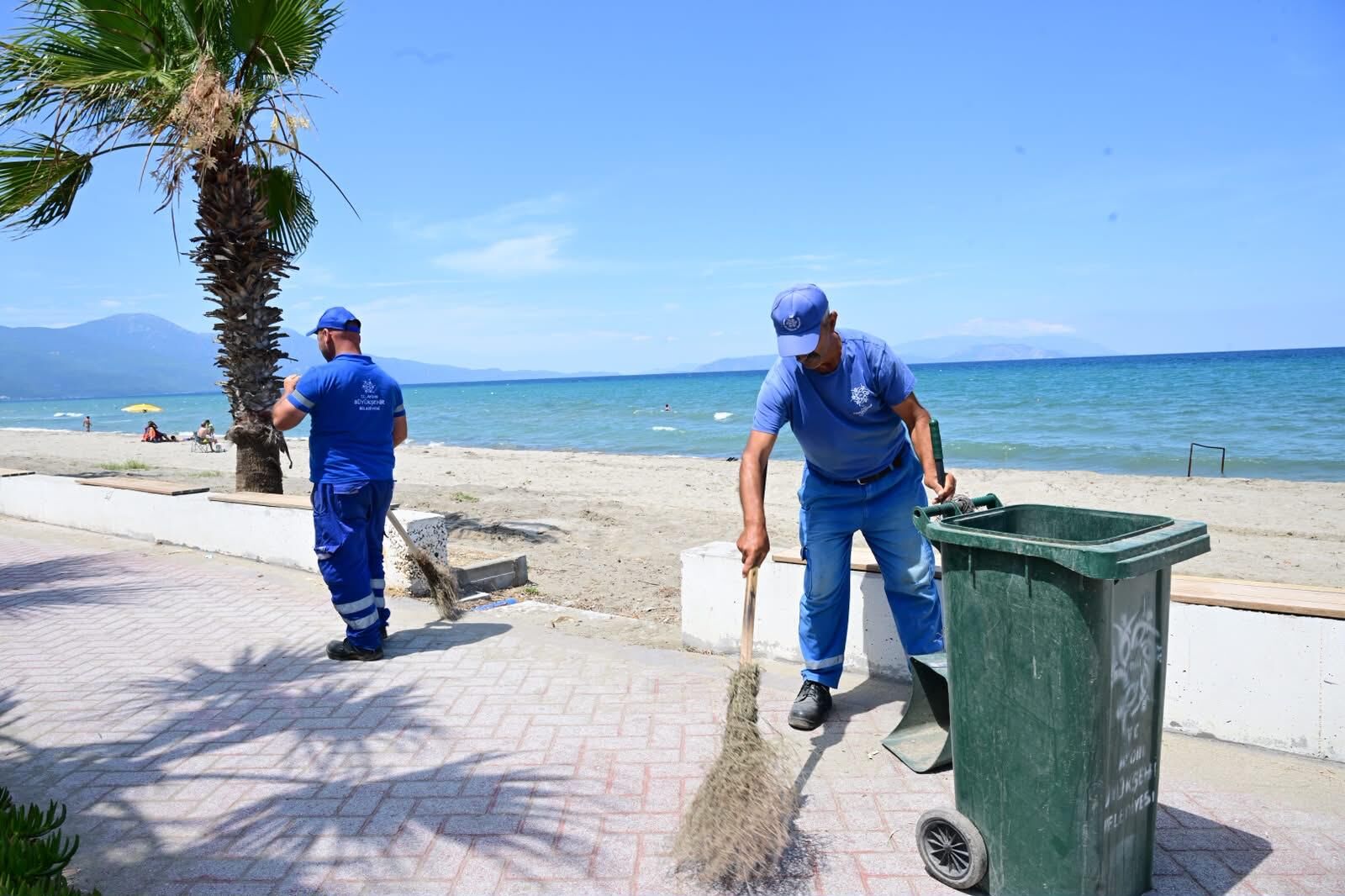Başkan Çerçioğlu'ndan Kuşadası'nda Yoğun Çalışma (6)