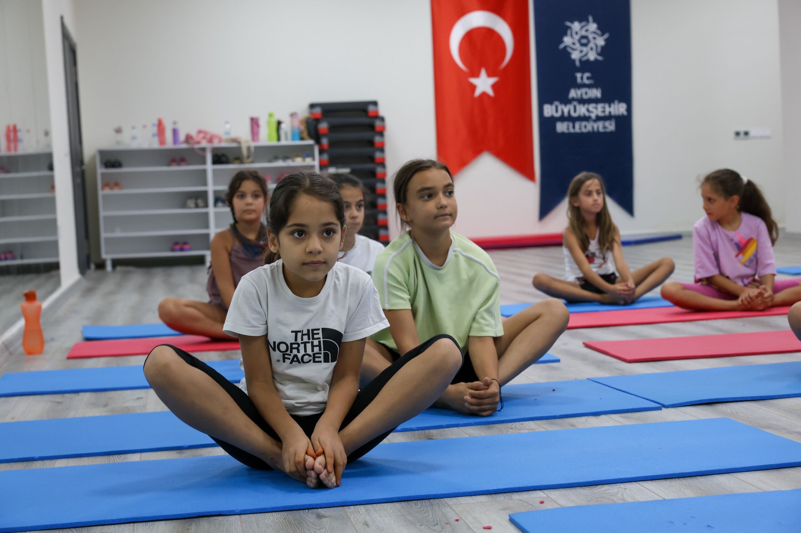 Başkan Çerçioğlu’ndan Çocuklara Ücretsiz Jimnastik Eğitimi (3)