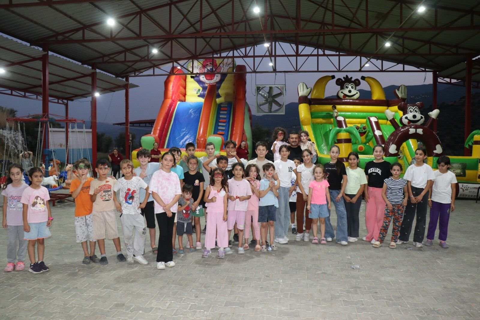 A W768977 03