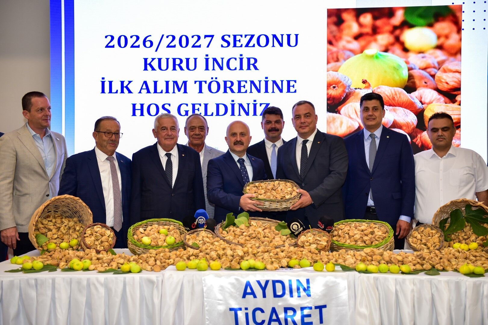 Tarım ve Orman Bakanı Yumaklı Aydın'da incir hasadına katılacak