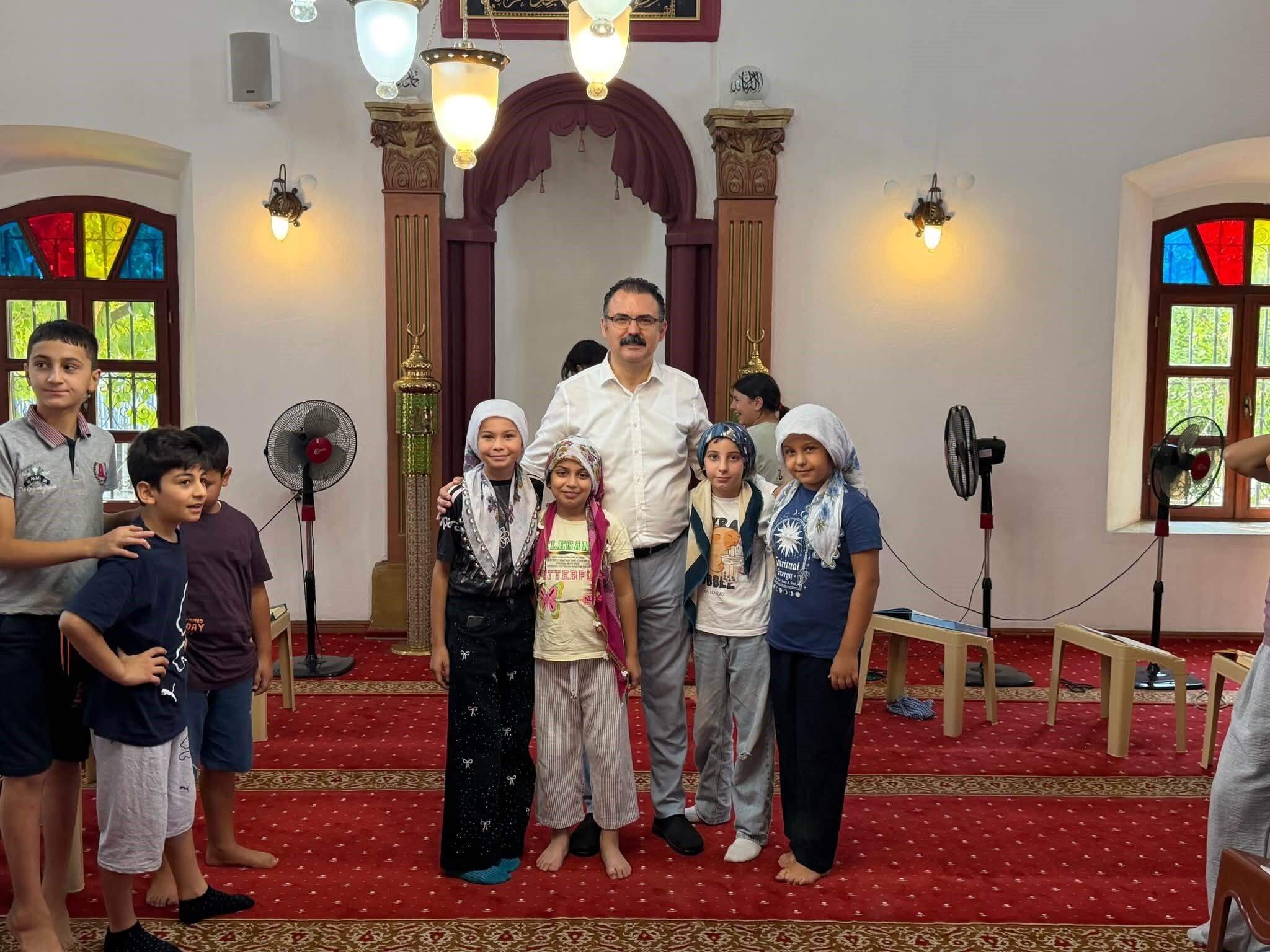 Aydın Sultanhisar’da Kaymakam’dan Kur’an Kursu Öğrencilerine Ziyaret (1)