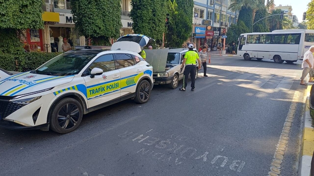 Aydın’da Zincirleme Trafik Kazası (2)