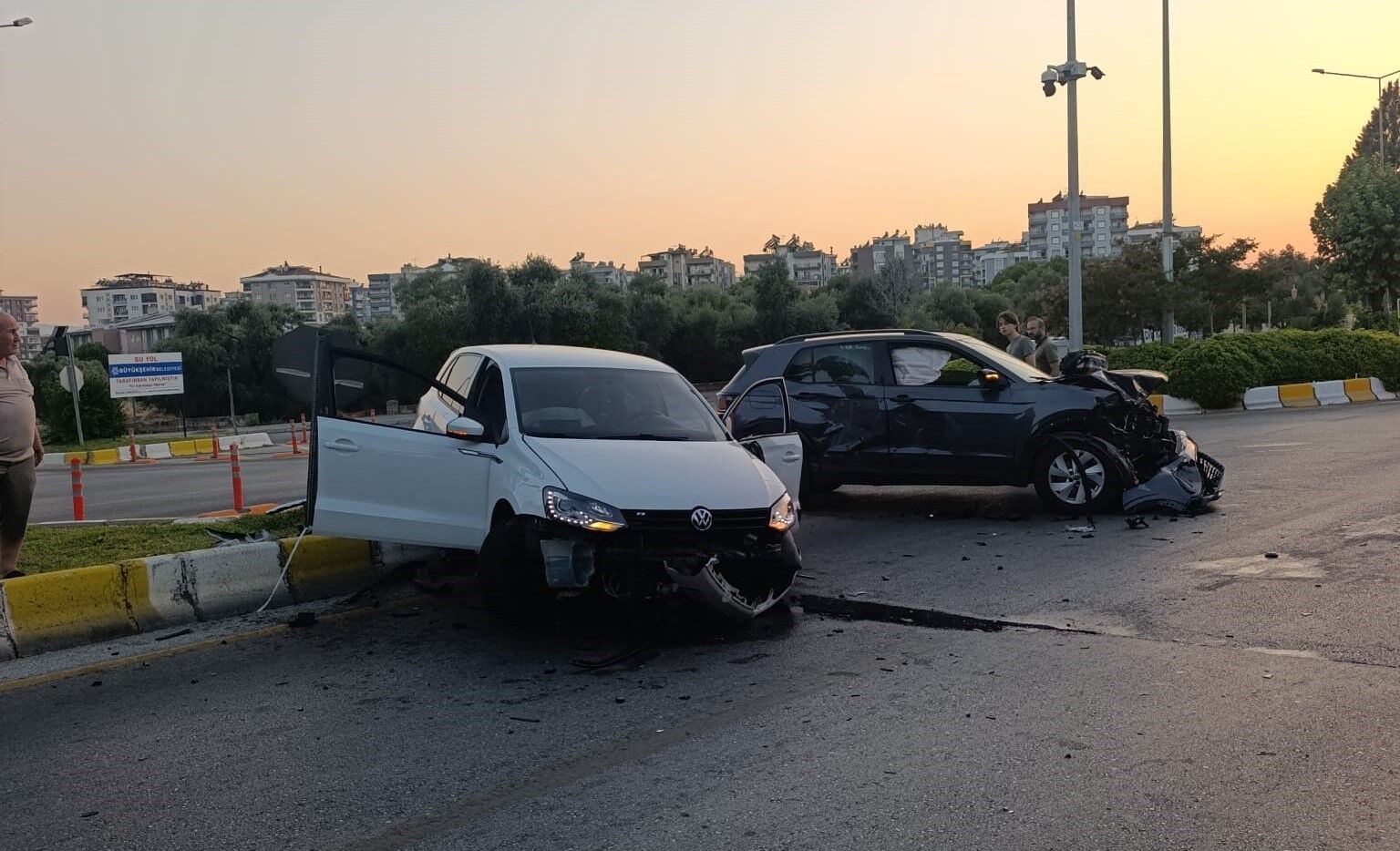 Aydın’daki Kazada 1 Kişi Yaralandı (3)