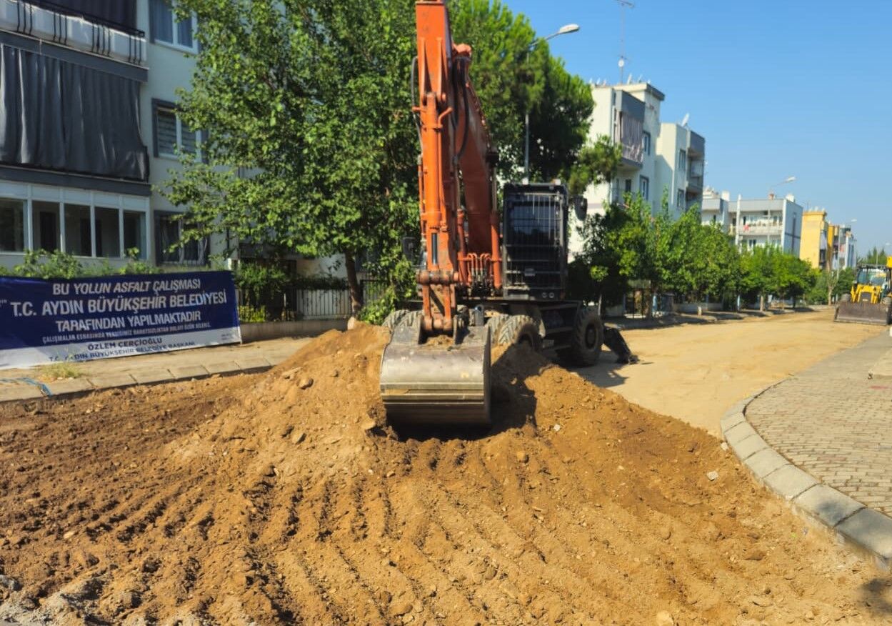 Çerçioğlu Aydın’ın Dört Bir Yanını Şantiyeye Çevirdi 17 Ilçeye Eş Zamanlı Yatırım (4)