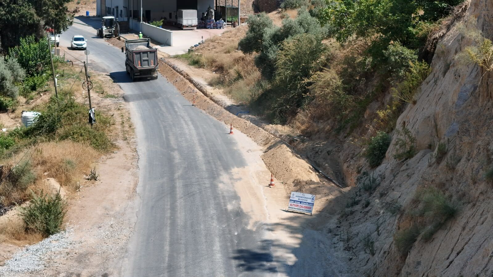 Çerçioğlu Çalışıyor, Mahallelerin Altyapısı Yenileniyor (1)