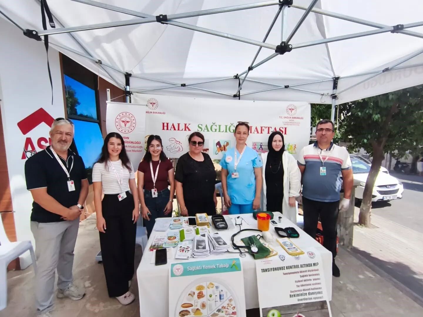 Nazilli'de vatandaşların sağlık karnesi çıkarıldı
