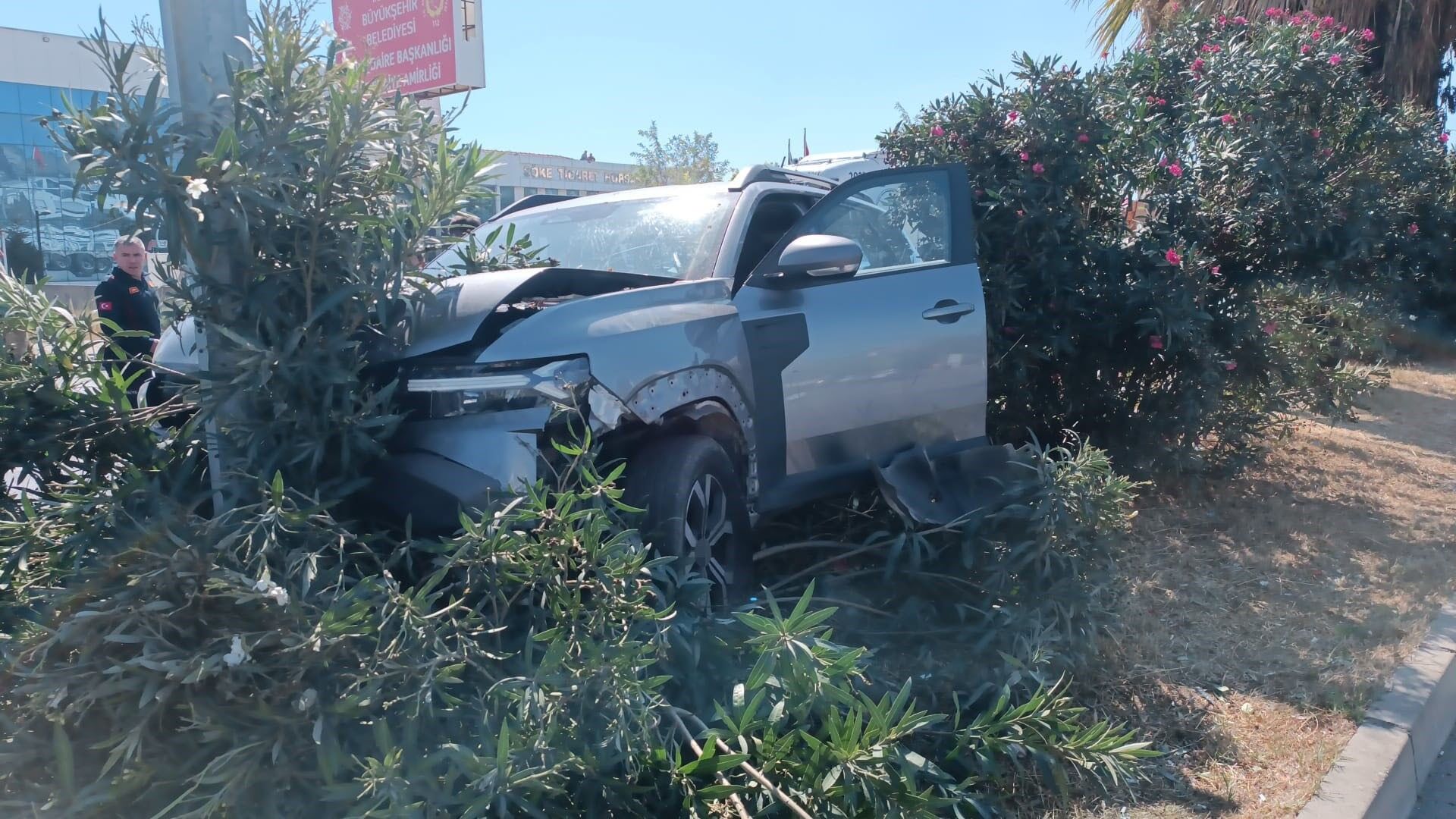 Aydın Söke’de Kaza Oldu, Yaralılar Var (2)