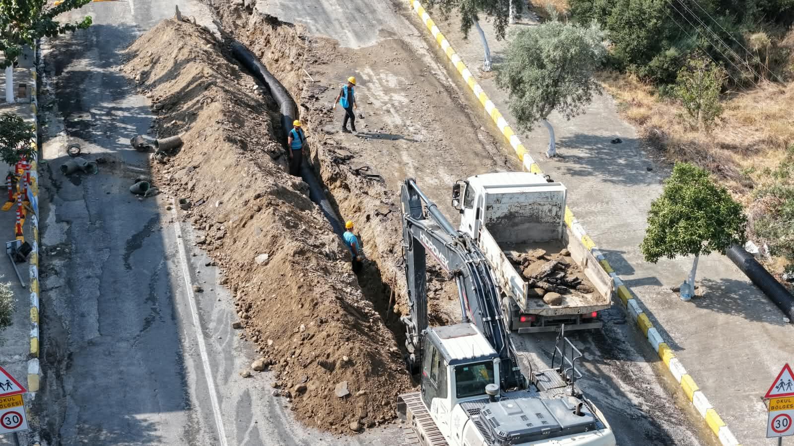 Aydın’ın Dört Bir Yanında Çerçioğlu Imzası Bozdoğan’ın Altyapısı Yenileniyor (1)