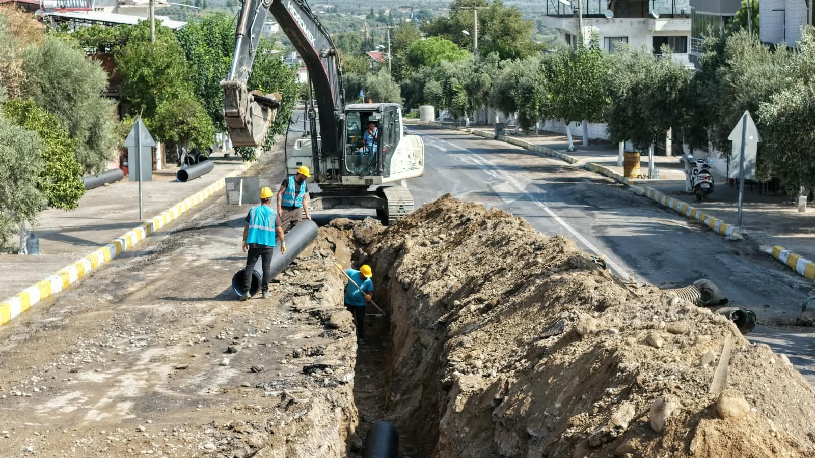 Aydın’ın Dört Bir Yanında Çerçioğlu Imzası Bozdoğan’ın Altyapısı Yenileniyor (4)