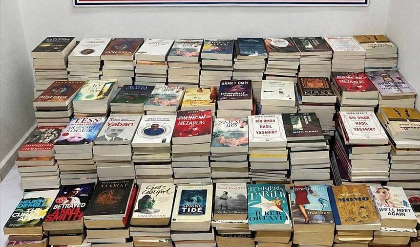 658 adet bandrolsüz kitap ele geçirildi